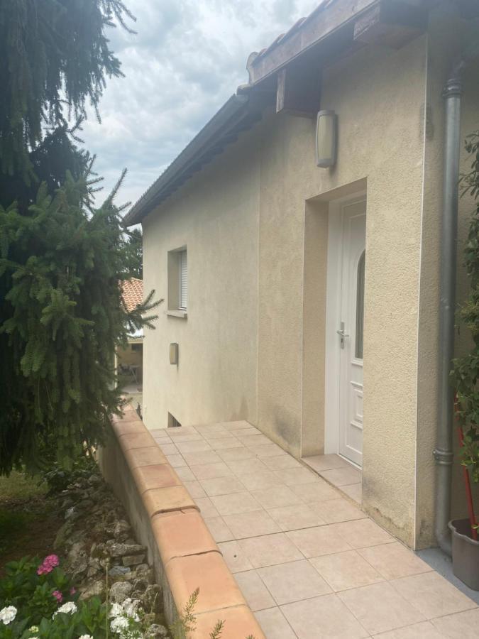 Gite Moncherie Colayrac-Saint-Cirq 外观 照片