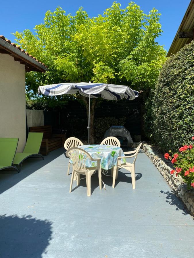 Gite Moncherie Colayrac-Saint-Cirq 外观 照片